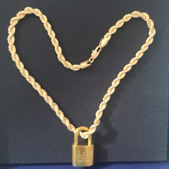 Authentic lv lock charm with gold plated chain - Picture 1 of 8